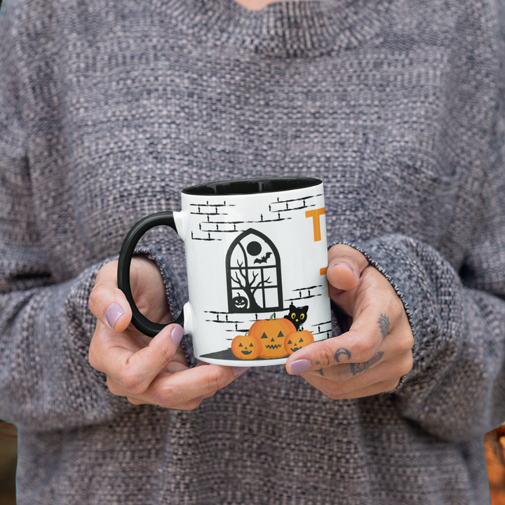 Halloween Tasse „Trick or Tea“ – Keramikbecher mit Stöbi Waschbär-Motiv