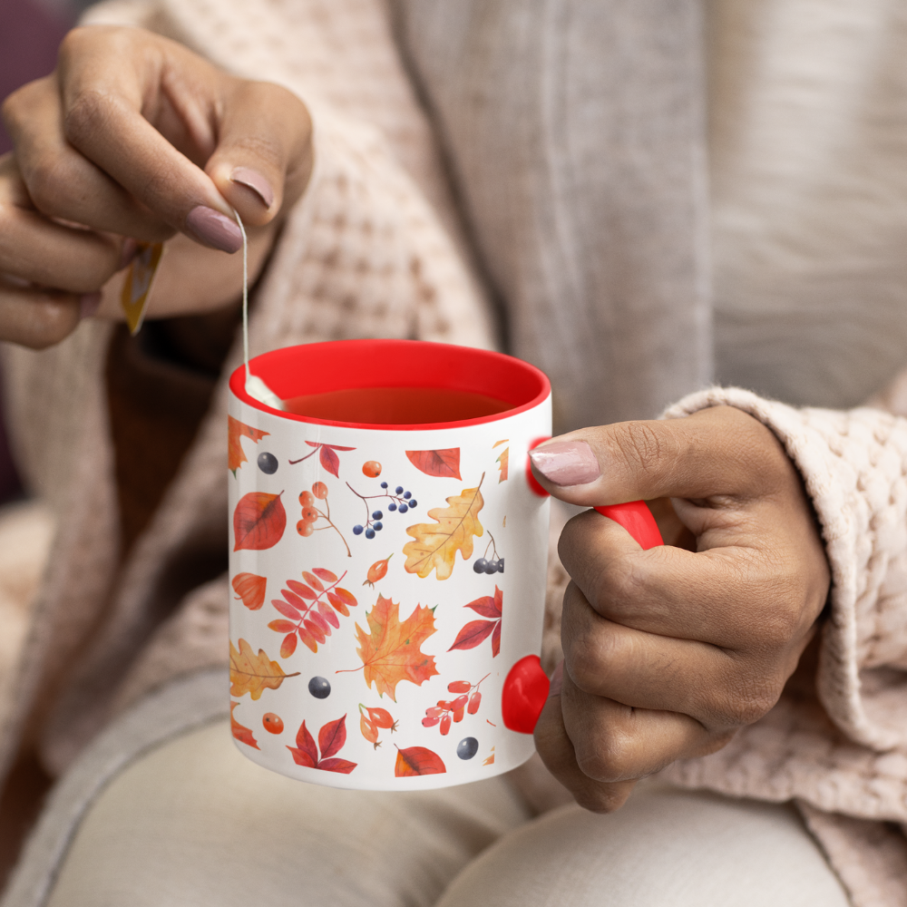 Herbst Tasse „Autumn Harmony“ – Keramikbecher mit Blätter- & Beeren-Motiv